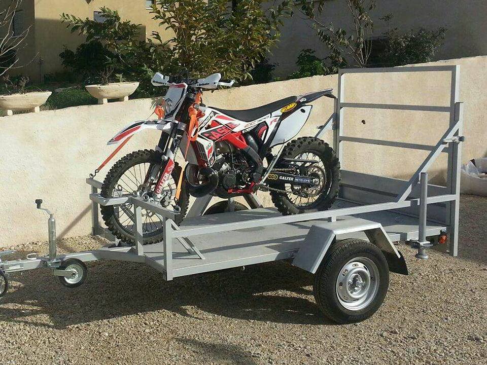 שווק עגלות מכל הסוגים. עם טסט לשנה